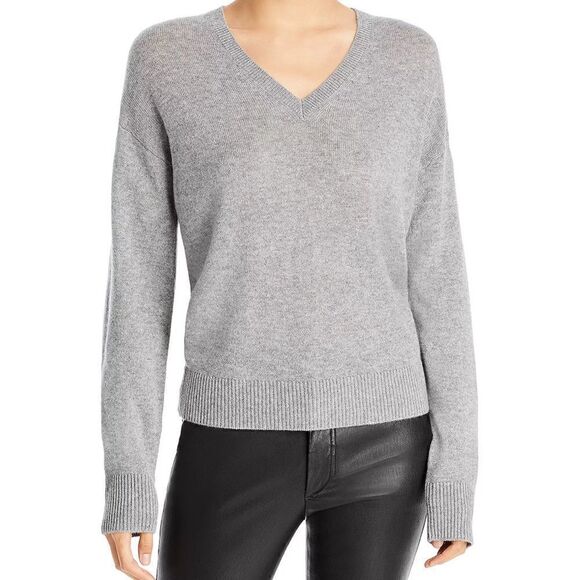 Theory
V Neck Cashmere Sweater - Picture 1 of 5
